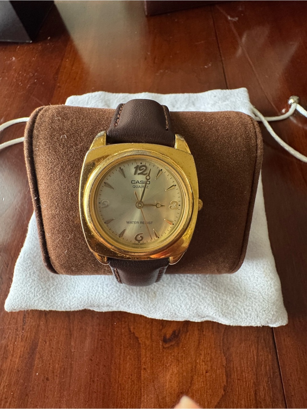 Vintage Casio Gold And Brown Analog Wristwatch